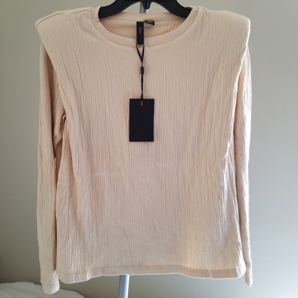 Y.A.S Womens M LS Top NWT